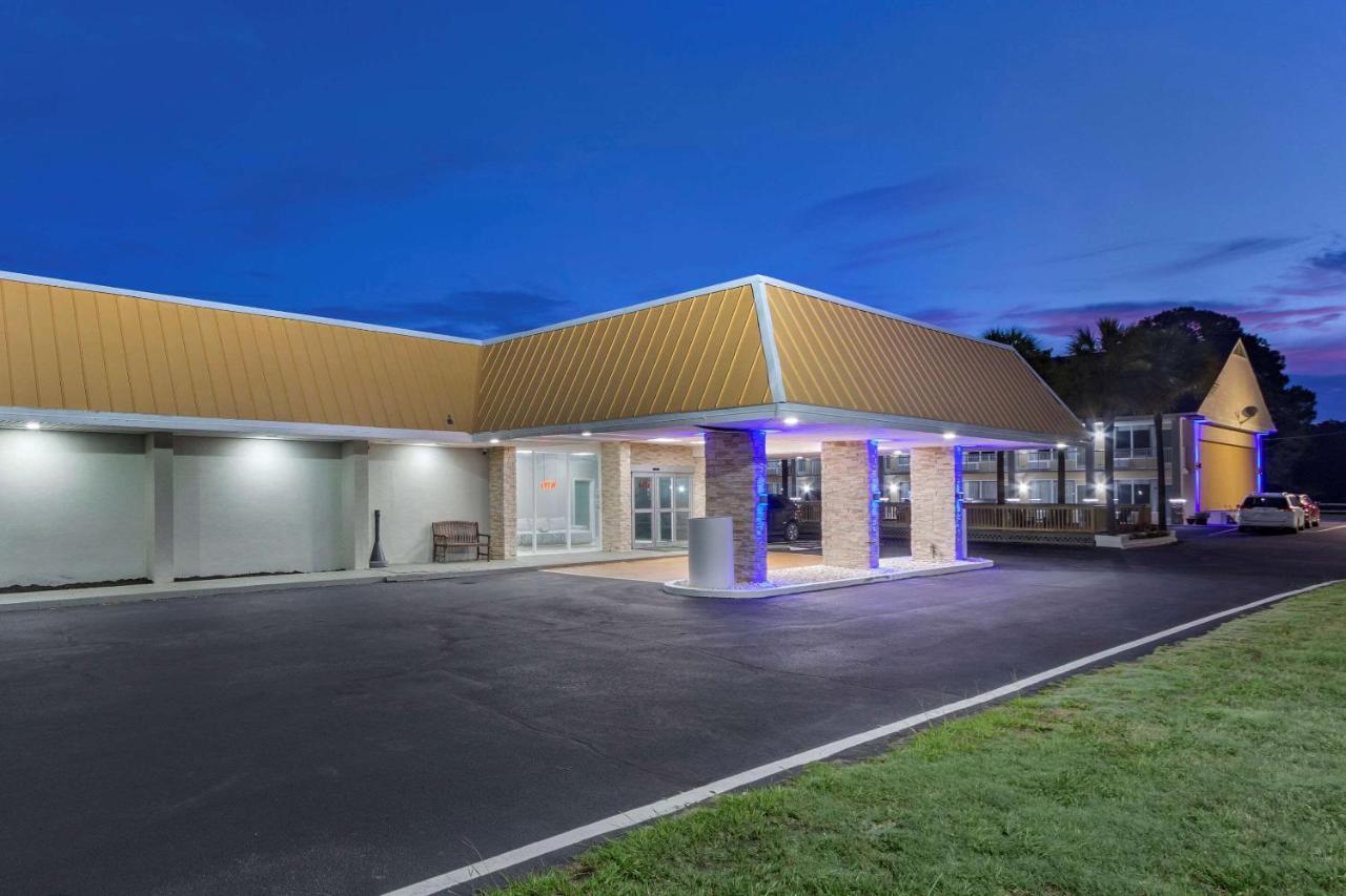Quality Inn & Suites Pulau Pawleys Luaran gambar